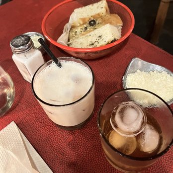 Napoles - Olive and basil bread - Cocktail Bars Near Me - Buenos Aires, C