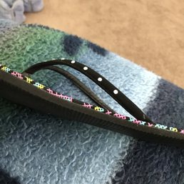 My flip flop shoe to show that my flip flop is thicker the steak I received My flip flop shoe to show that my flip flop is thicker the steak I received