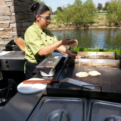 El Taco Bar - She knows how to make the best corn tortillas at your event