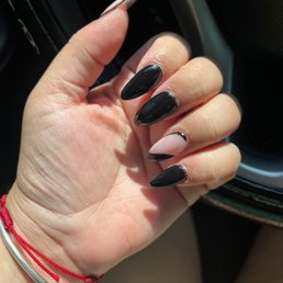 And left my hands look horrible