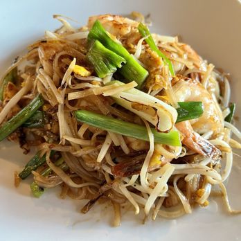 Nara Thai Cuisine - Pad Thai w/Shrimp @Nara Thai Cuisine - Thai Near Me - Stafford, Virginia Nara Thai Cuisine - Pad Thai w/Shrimp @Nara Thai Cuisine - Thai Near Me - Stafford, Virginia