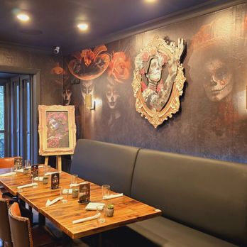 Casa Catrina - Upstairs dining - Mexican Near Me - San Antonio, Texas Casa Catrina - Upstairs dining - Mexican Near Me - San Antonio, Texas