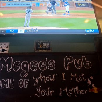 McGee's Pub - Irish Pub Near Me - New York, New York