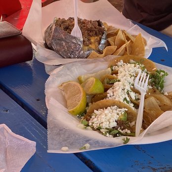 Antojitos Yolys - 6 Tacos Bistec Combo & loaded potato - Food Trucks Near Me - Harlingen, Texas