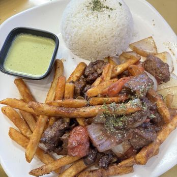 Pho Amor - Lomo saltado - Noodles Near Me - Norco, California Pho Amor - Lomo saltado - Noodles Near Me - Norco, California