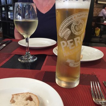 il Canale - Mmmmmmm Peroni! And the wine was pretty good too! - Italian Near Me - Washington, DC, District of Columbia