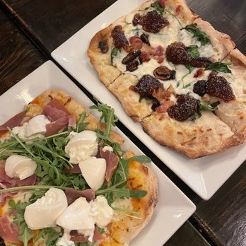 Rusticucina - Spinach and Fig Flatbread, Prosciutto e Burrata Pizza - Italian Near Me - San Diego, California