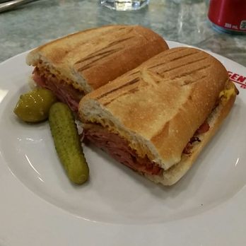 Café Gentile - Smoked Meat Sandwich - Cafes Near Me - Westmount, Quebec Café Gentile - Smoked Meat Sandwich - Cafes Near Me - Westmount, Quebec