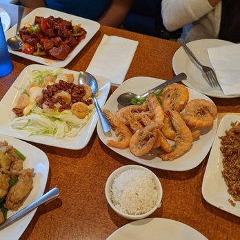 Lee Wing Wah Restaurant - Ginger scallion fish fillet, walnut shrimp, salt and pepper shrimp, and chicken fried rice - Chinese Near Me - Chicago, Illinois Lee Wing Wah Restaurant - Ginger scallion fish fillet, walnut shrimp, salt and pepper shrimp, and chicken fried rice - Chinese Near Me - Chicago, Illinois