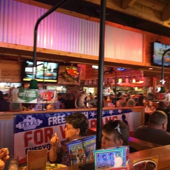 Texas Roadhouse - Texas Roadhouse on Veterans Day! Free lunch for Veterans and food food for all. - American Near Me - Gilbert, Arizona