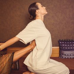 Pimalai Thai Wellness - Thai stretching