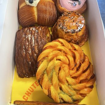 Parachute Bakery - Highlights: wagyu pastrami croissant, everything croissant and gochujang pimento cheese twist - Cafes Near Me - San Francisco, California Parachute Bakery - Highlights: wagyu pastrami croissant, everything croissant and gochujang pimento cheese twist - Cafes Near Me - San Francisco, California