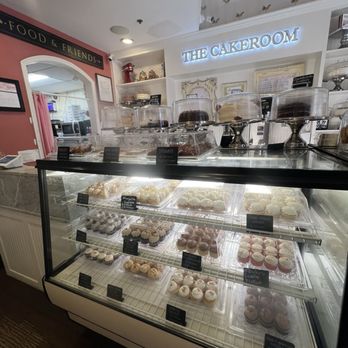 The Cakeroom - Cute display - Cupcakes Near Me - Washington, DC, District of Columbia The Cakeroom - Cute display - Cupcakes Near Me - Washington, DC, District of Columbia