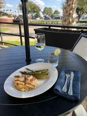 Twelve Kitchen + Cocktails by null