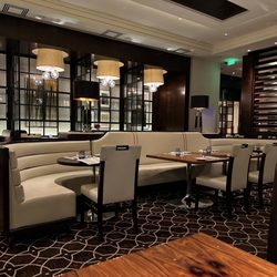 Alder & Birch - Dining area