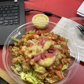 El Jeffe - Grilled chicken salad - New Mexican Cuisine Near Me - Brooklyn, New York