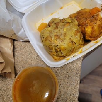 La Casita - Mofongo and chicken with garlic sauce - Dominican Near Me - West Warwick, Rhode Island La Casita - Mofongo and chicken with garlic sauce - Dominican Near Me - West Warwick, Rhode Island