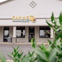 Dana’s Cafe