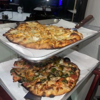 Frank Pepe Pizzeria - pizza - Pizza Near Me - Plantation, Florida Frank Pepe Pizzeria - pizza - Pizza Near Me - Plantation, Florida