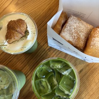 Viland Coffee - Matcha Latte, Matcha Einspänner, Strawberry Matcha Latte and dozen beignets - Coffee & Tea Near Me - Westminster, California Viland Coffee - Matcha Latte, Matcha Einspänner, Strawberry Matcha Latte and dozen beignets - Coffee & Tea Near Me - Westminster, California