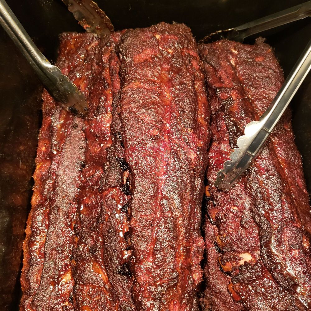 HUBB’S GRUB BBQ CUISINE 10 Photos 39411 Schoolcraft, Plymouth, Michigan Food Trucks