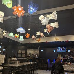 Mariachi Loco Mexican Grill - Ceiling light and bar