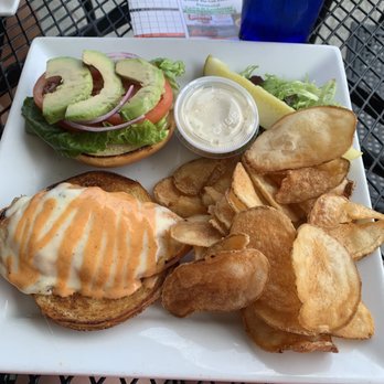 Argyle Grill At Eagle Vale - Siracha chicken sandwich - American Near Me - Fairport, New York
