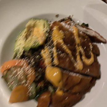 Café Hollander Hilldale - Quinoa Chicken bowl - American Near Me - Madison, Wisconsin Café Hollander Hilldale - Quinoa Chicken bowl - American Near Me - Madison, Wisconsin
