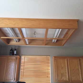 Bayside Electric - Before: fluorescent lights in a wooden frame - Electricians Near Me - Suisun City, California Bayside Electric - Before: fluorescent lights in a wooden frame - Electricians Near Me - Suisun City, California