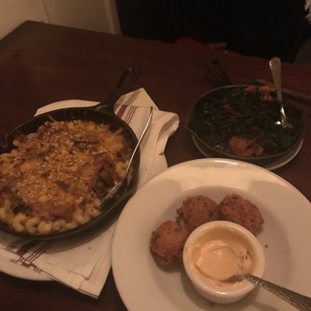 Chicago q - Pulled pork Mac and cheese, Hush puppies, Alligator - Barbeque Near Me - Chicago, Illinois