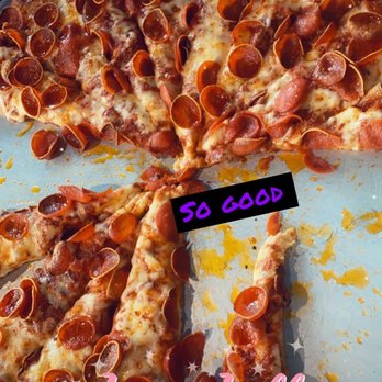 Mountain Mike's Pizza - XL Pepperoni pizza - Pizza Near Me - Chino, California Mountain Mike's Pizza - XL Pepperoni pizza - Pizza Near Me - Chino, California
