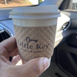This is a LARGE coffee??!! This is a LARGE coffee??!!