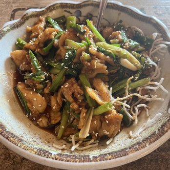 Asian Bistro Cedar City - Sesame chicken - Chinese Near Me - Cedar City, Utah Asian Bistro Cedar City - Sesame chicken - Chinese Near Me - Cedar City, Utah