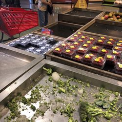 ShopRite of Timonium - Senior discount day. Nothing left!
