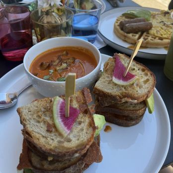 Brunch & Bloom Artisan Cafe - Breakfast & Brunch Near Me - Brentwood, California Brunch & Bloom Artisan Cafe - Breakfast & Brunch Near Me - Brentwood, California