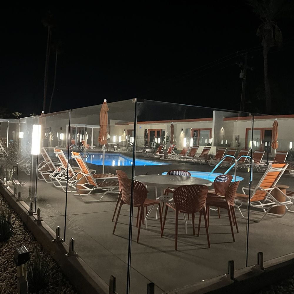 Mojave Resort - My arrival in the dark--the pool and whirlpool looked so inviting! - Hotels Near Me - Palm Desert, California Mojave Resort - My arrival in the dark--the pool and whirlpool looked so inviting! - Hotels Near Me - Palm Desert, California
