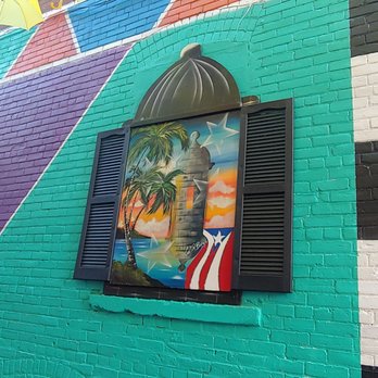 Criollisimo Restaurant - Spanish Near Me - New Britain, Connecticut