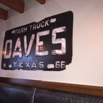 Famous Dave's Bar-B-Que - The Famous Daves sign - Barbeque Near Me - El Paso, Texas Famous Dave's Bar-B-Que - The Famous Daves sign - Barbeque Near Me - El Paso, Texas