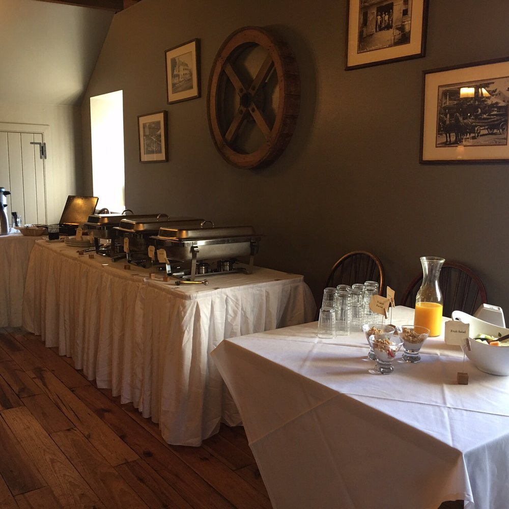 Inn at Millrace Pond - Breakfast - Bed & Breakfast Near Me - Hope, New Jersey