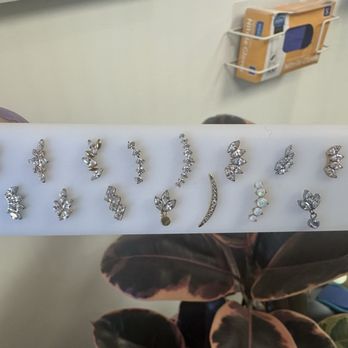 Sweet November Piercing - Piercing Near Me - San Bruno, California Sweet November Piercing - Piercing Near Me - San Bruno, California