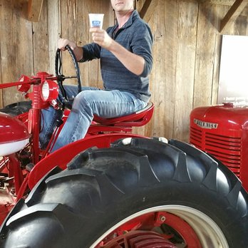 Konow's Corn Maze - Farming - Attraction Farms Near Me - Homer Glen, Illinois
