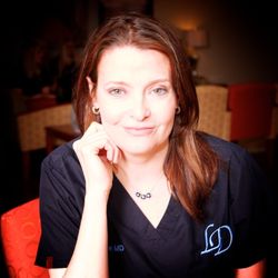 Lowe Dermatology - Julie Lowe, MD
