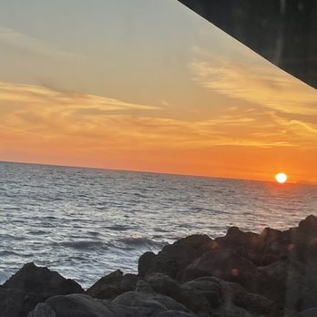 Duke's Malibu - Sunset as we waited on apps - New American Near Me - Malibu, California