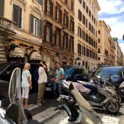 Royal Caribbean Cruises España - Our private tour to Rome!  Stefano, our wonderful Italian "insider", drove us all around Roma, using the side street shortcuts!