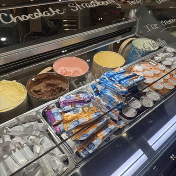 Fresh Harvest - Ice cream - Buffets Near Me - Wheatland, California Fresh Harvest - Ice cream - Buffets Near Me - Wheatland, California