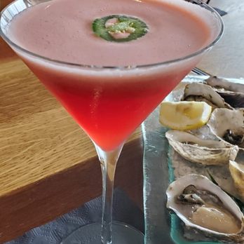 dōma - Wywnwood Tracks & Oysters - Italian Near Me - Miami, Florida