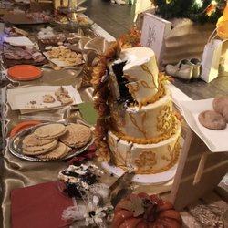 Cake falling over just awful