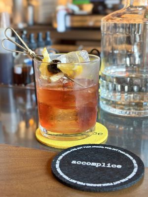 Accomplice Bar by null