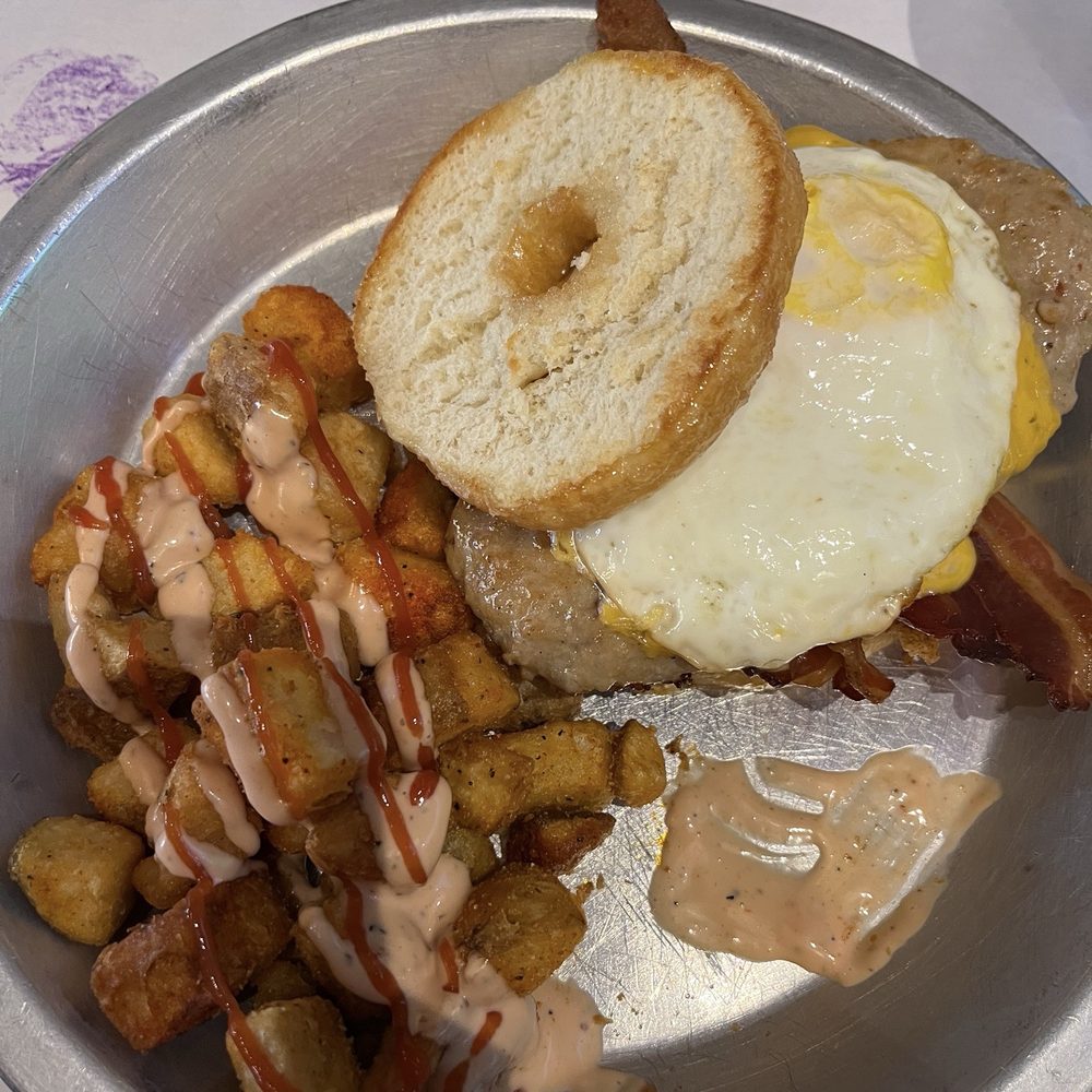 J DUB - Donut breakfast sando - Breakfast & Brunch Near Me - Bend, Oregon J DUB - Donut breakfast sando - Breakfast & Brunch Near Me - Bend, Oregon