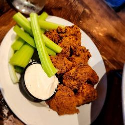Chesapeake boneless wings